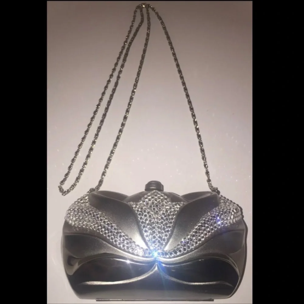 Vintage Daniella Minaudière Micro Metal Purse - Picture 5 of 6